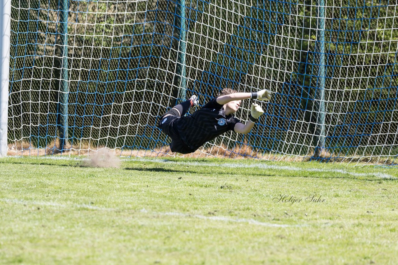 Bild 178 - F TSV Zarpen - Holstein Kiel II : Ergebnis: 2:6